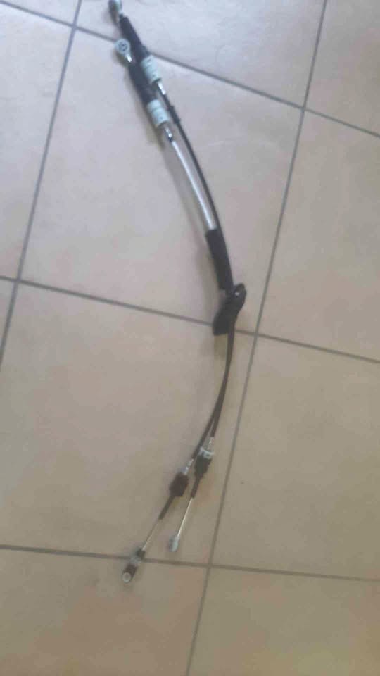 RENAULT KWID SELECTOR CABLES.BRAND NEW. FOR VARIOUS OTHER CARS TOO.