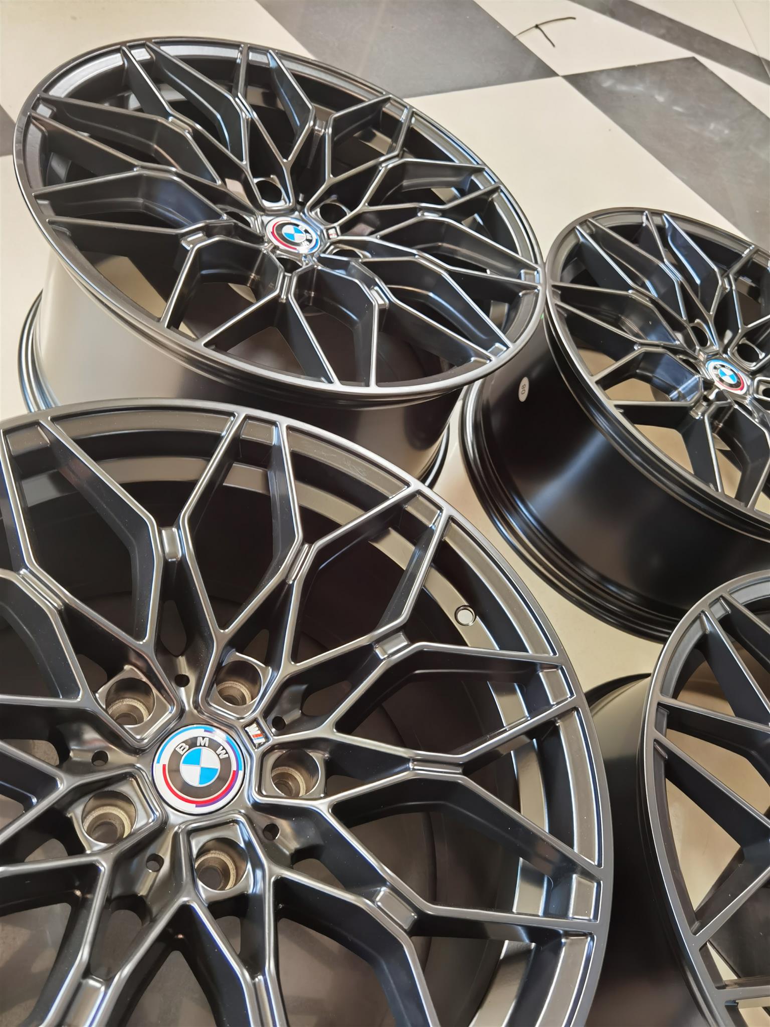 RIMS /WHEELS 19INCH FOR E46&E90 | Junk Mail
