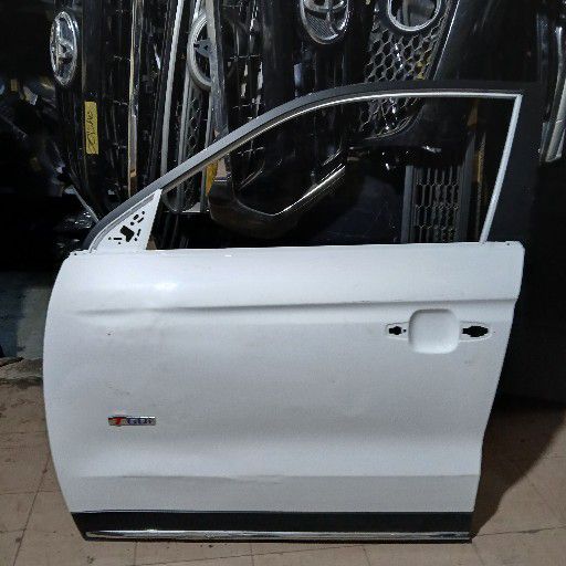 geely Atlas door - Private Seller