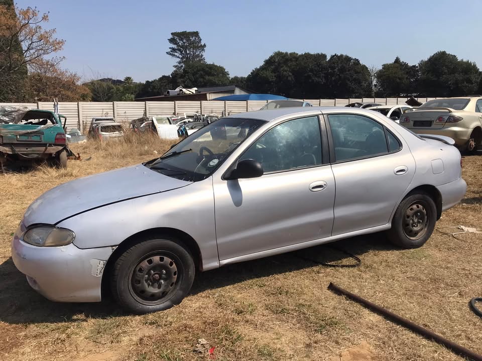 Hyundai J2 1.8GL Spares for Stripping - Private Seller