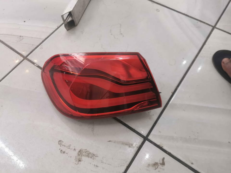 BMW F82 M4 left taillight - Private Seller BMW F82 M4 left taillight - Private Seller