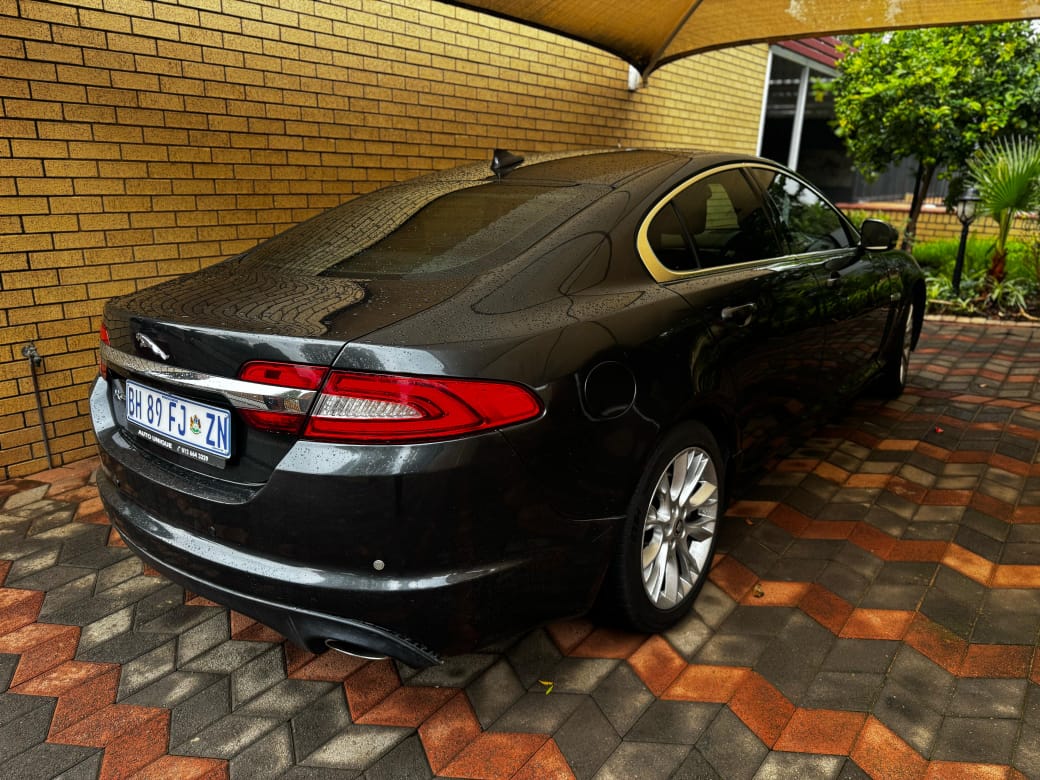 Used 2013 Jaguar XF 20d Prestige - Private Seller Used 2013 Jaguar XF 20d Prestige - Private Seller