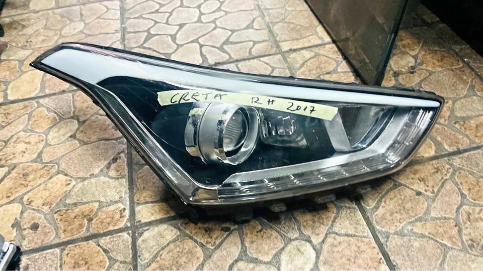 Hyundai Creta headlight 2017 - Private Seller Hyundai Creta headlight 2017 - Private Seller