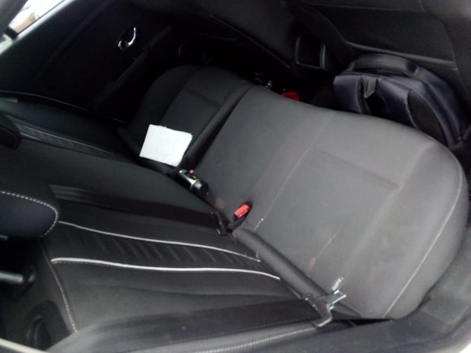 2013 model Renualt Megane 3 dynamic 1.6 engine capacity white color  mileage 124000km service