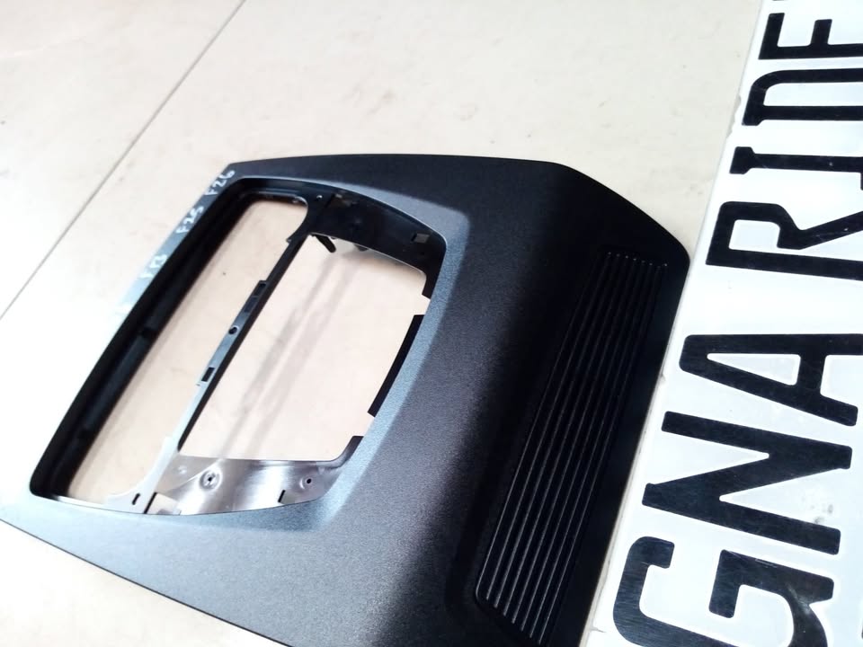 BMW F10 5 SERIES INTERIOR LIGHT TRIM - Private Seller BMW F10 5 SERIES INTERIOR LIGHT TRIM - Private Seller