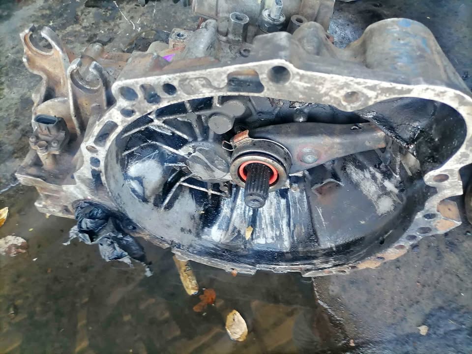 Toyota Camry Manual Gearbox - Private Seller Toyota Camry Manual Gearbox - Private Seller