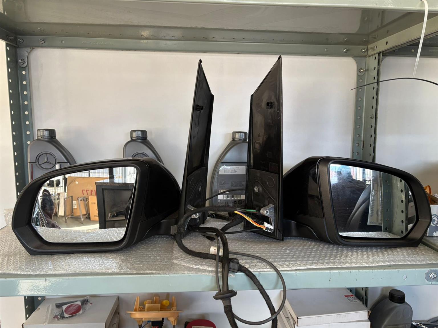 Mercedes-Benz side mirror - Private Seller