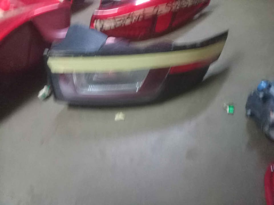 Land Rover Evoque right taillight