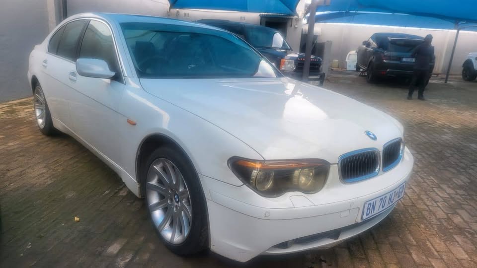 BMW 745i automatic