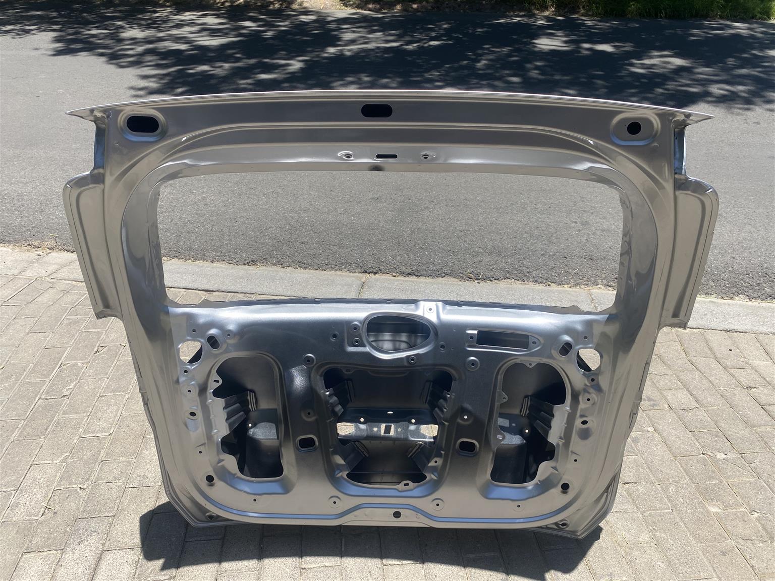 2020 HONDA BR-V TAILGATE SHELL FOR SALE. IN EXCELLENT CONDITION - Private Seller 2020 HONDA BR-V TAILGATE SHELL FOR SALE. IN EXCELLENT CONDITION - Private Seller