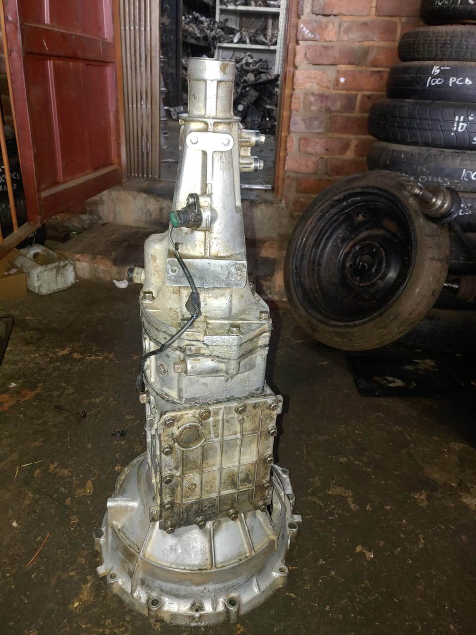 MAZDA RANGER 2.5 SUMP RECON GEARBOX FOR SALE - Private Seller