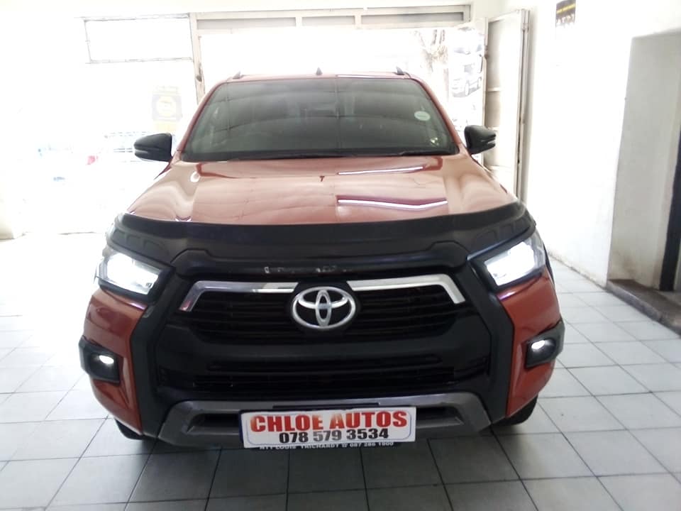 2018 TOYOTA HILUX 2.8 GD6 4X4 DOUBLE CAB ORANGE CANOPY MANUAL DIESEL FULL SERVICE HISTORY