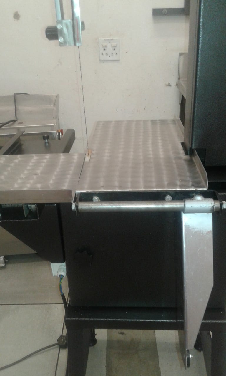 Atlas Meat Machine Atlas Meat band saw. Working 100% selling due to change of business ...