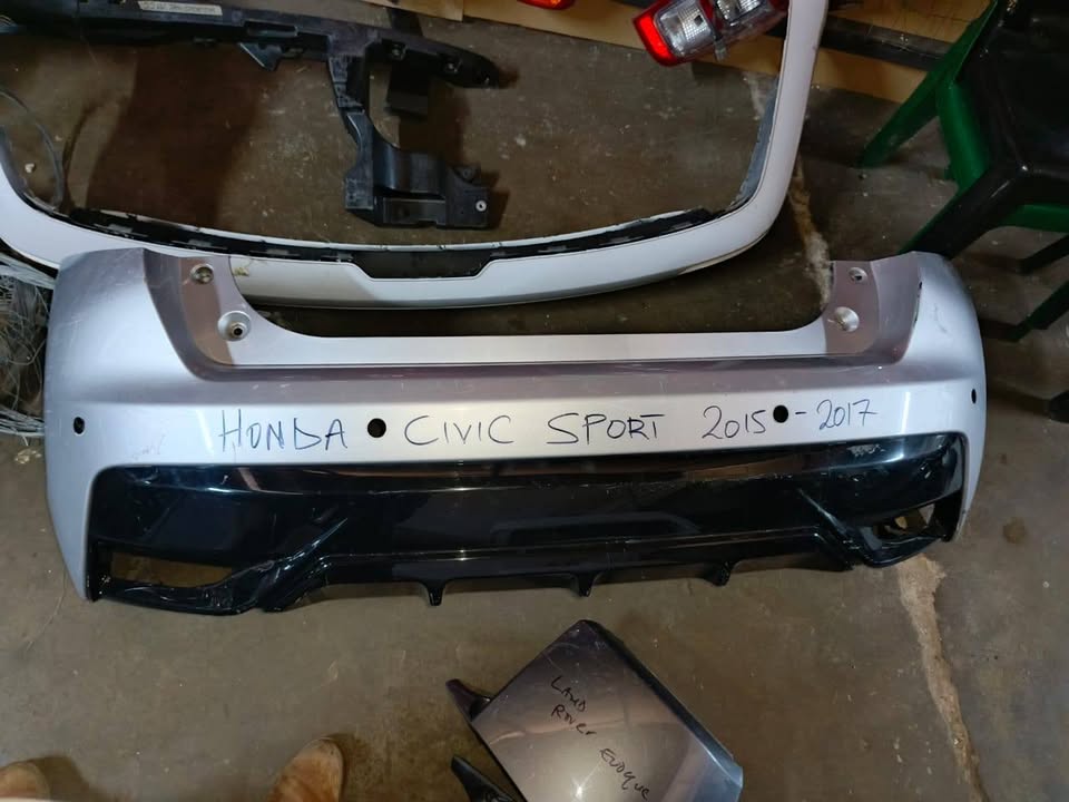 Honda civic sport 2015-2017 back bumper - Private Seller Honda civic sport 2015-2017 back bumper - Private Seller