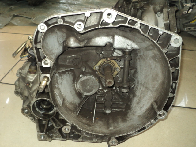 ALFA ROMEO 2.0 5SPD GEARBOX FOR SALE