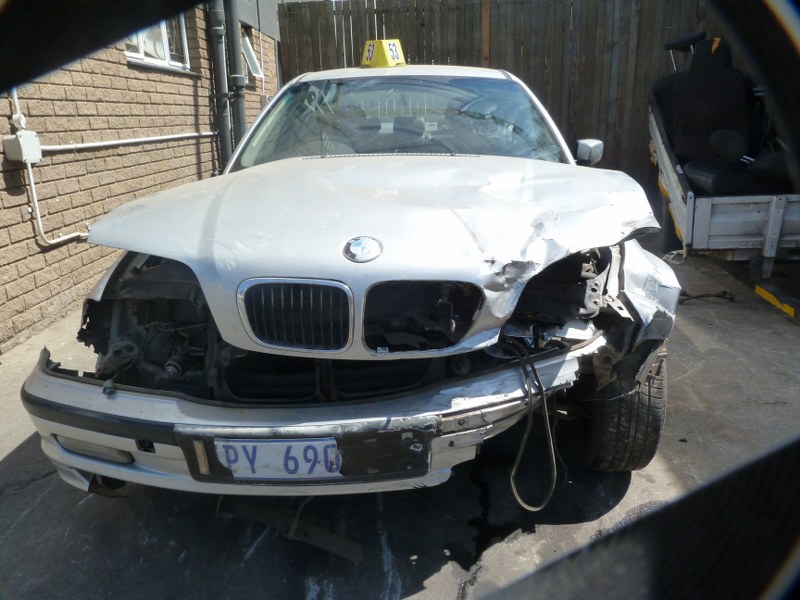 BMW 318i E46 Manual Silver Grey - 2001 STRIPPING FOR SPARES - Private Seller BMW 318i E46 Manual Silver Grey - 2001 STRIPPING FOR SPARES - Private Seller