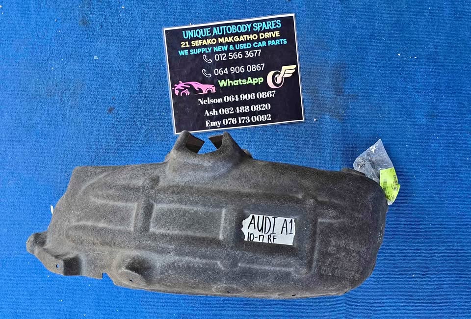 Audi A1 Right Front Fender Liner - Private Seller