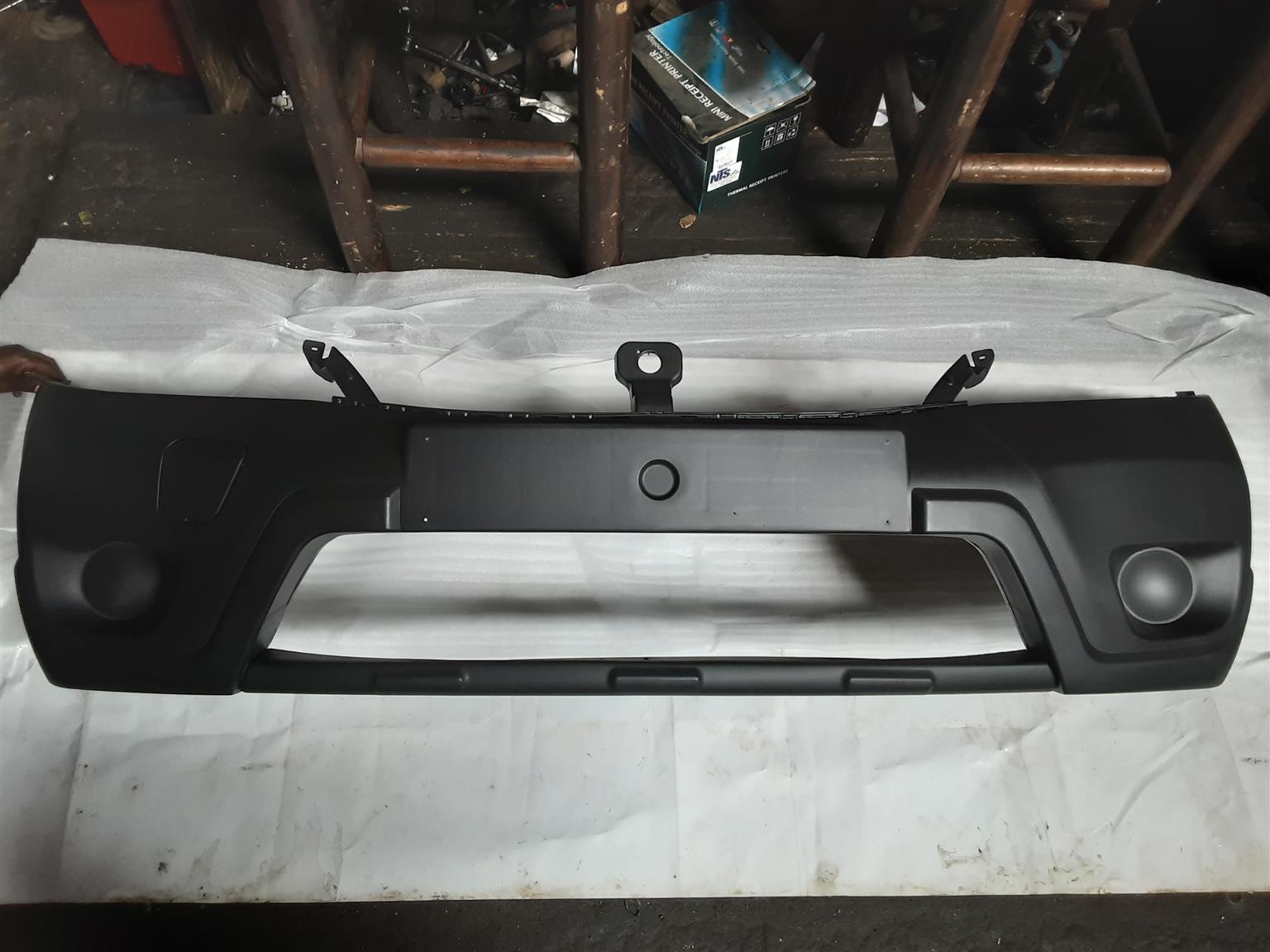Selling NISSAN NP200 FRONT BUMPER - Private Seller Selling NISSAN NP200 FRONT BUMPER - Private Seller