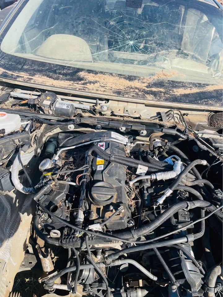 BMW 118i stripping for spares