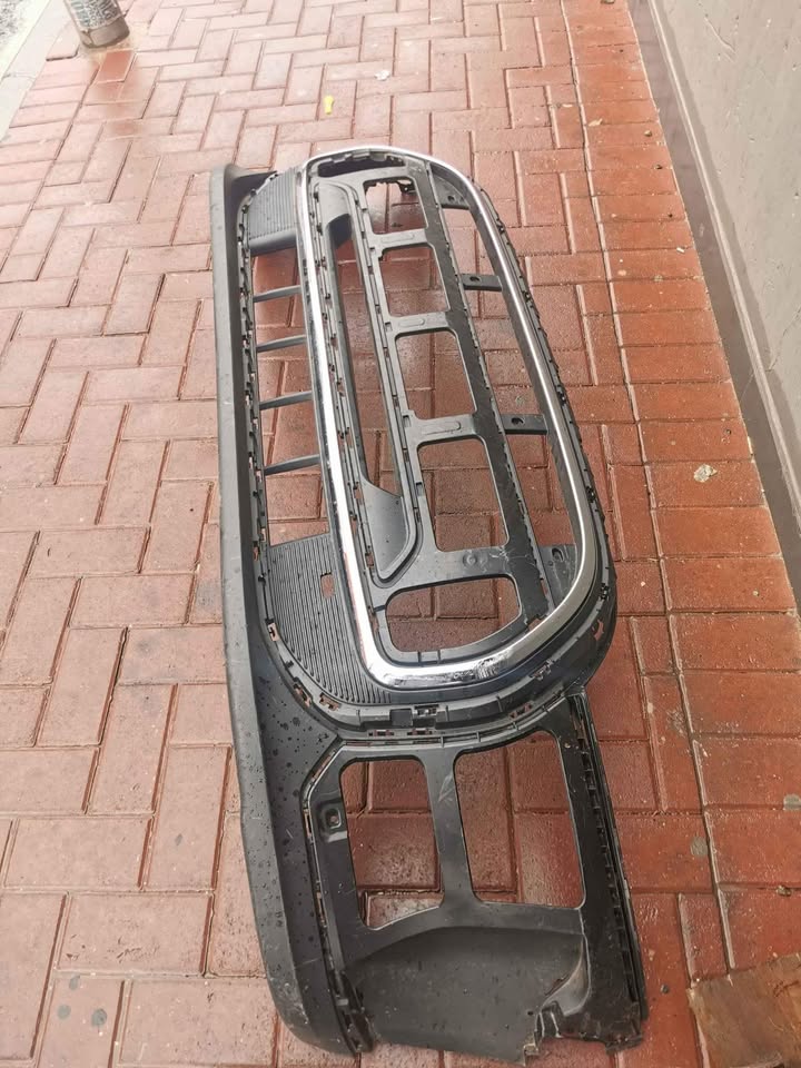 Mini Cooper clubman front bumper - Private Seller Mini Cooper clubman front bumper - Private Seller