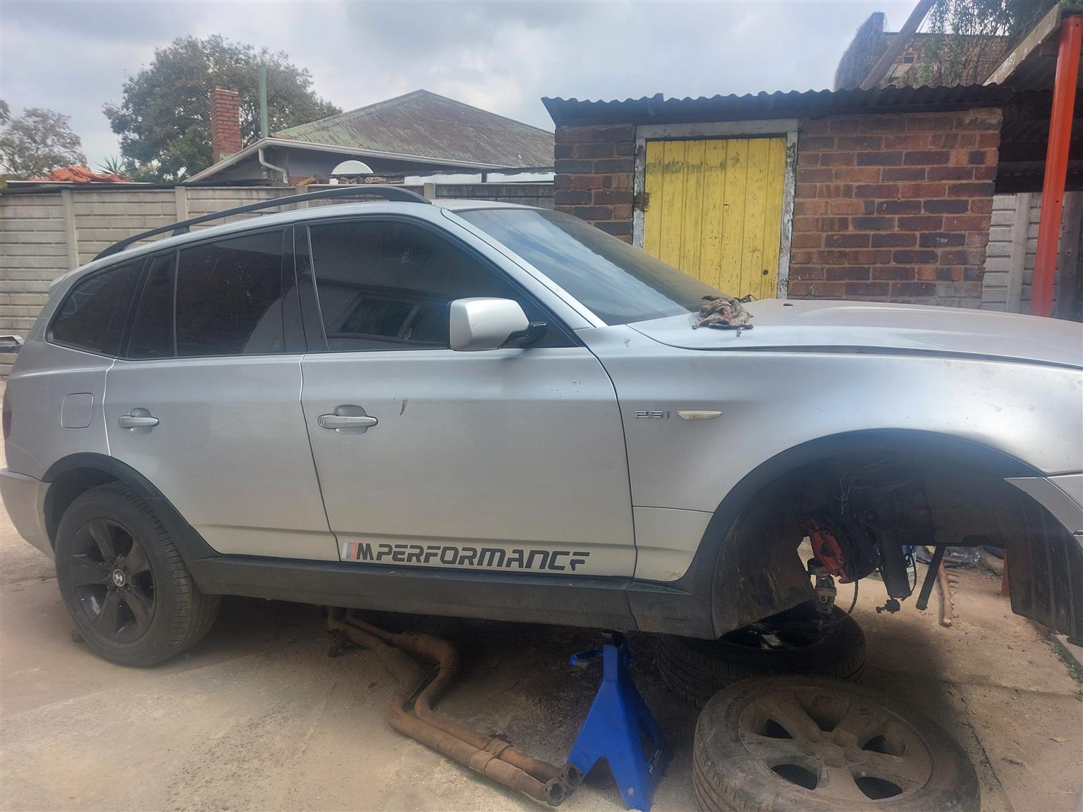 BMW x3 full body for stripping - Private Seller BMW x3 full body for stripping - Private Seller