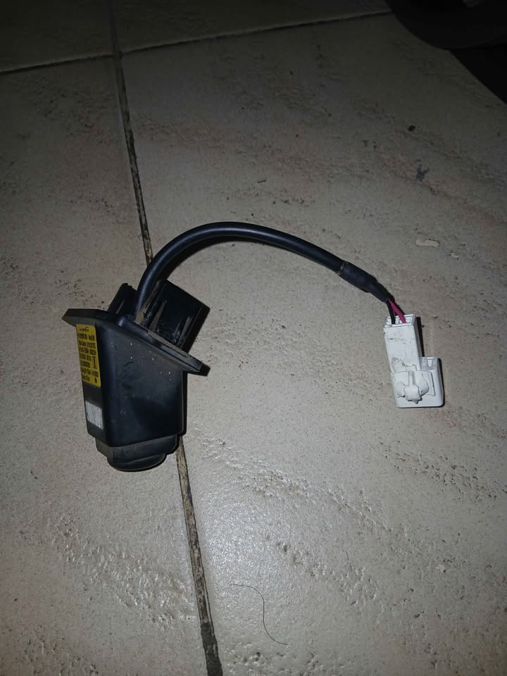 Toyota rumion/ Suzuki etriga boot cameras - Private Seller Toyota rumion/ Suzuki etriga boot cameras - Private Seller