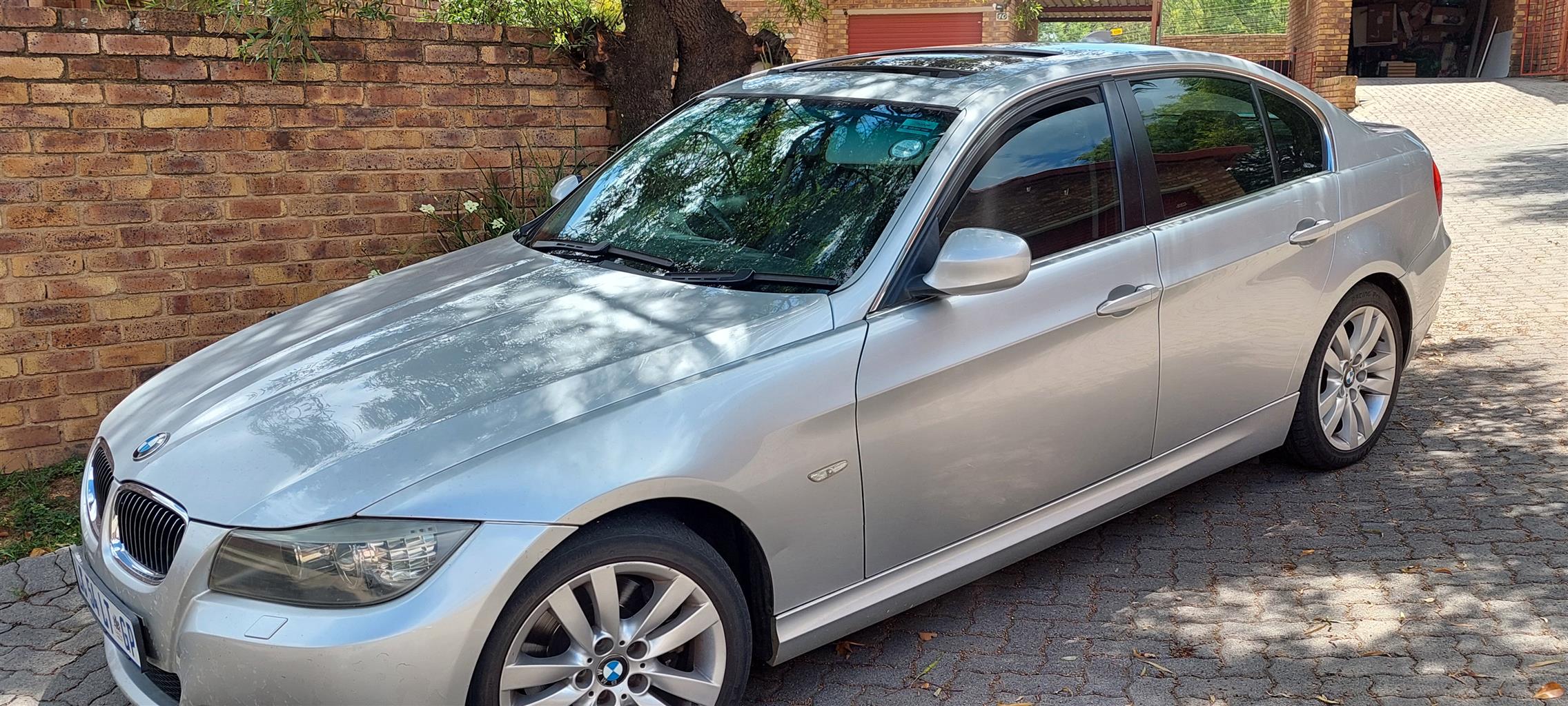 BMW 330i For Sale | Junk Mail