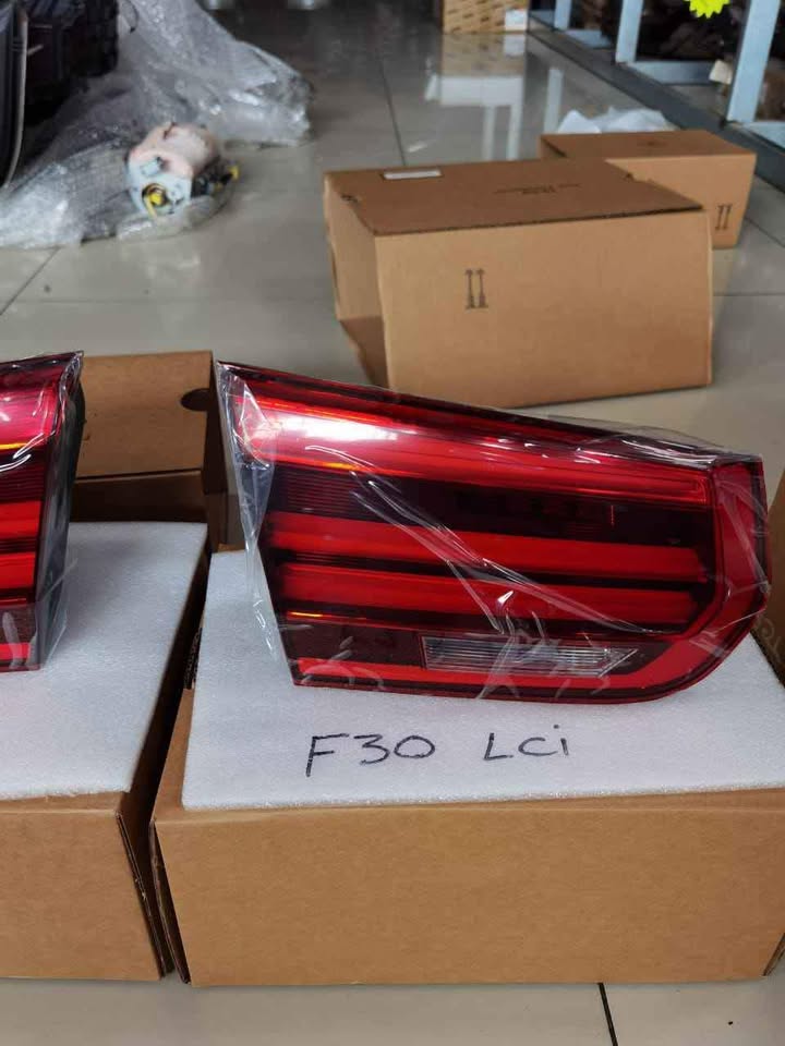 Bmw F30 facelift inner tail lights (new) - Private Seller Bmw F30 facelift inner tail lights (new) - Private Seller