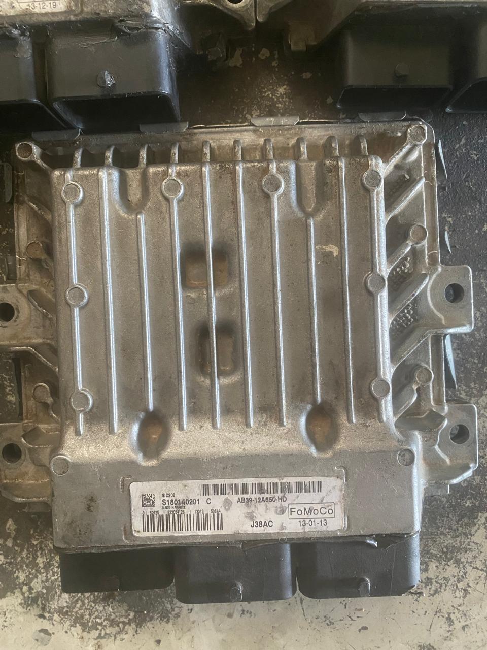 FORD RANGER T6 2.5 COMPUTER BOX - Private Seller