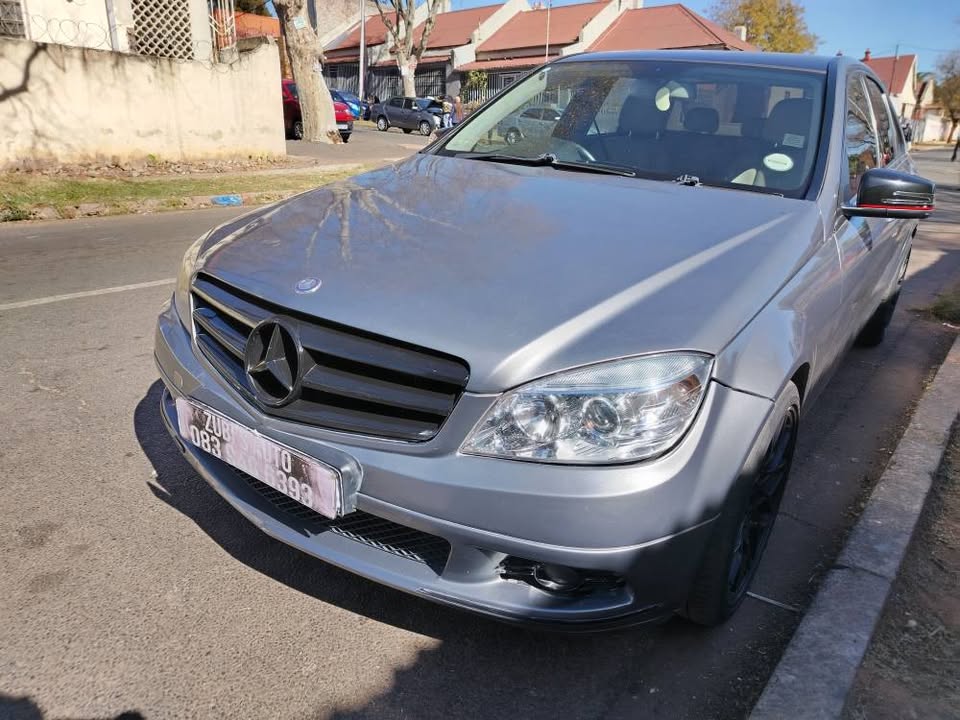2010 Mercedes Benz C180 kompressor
