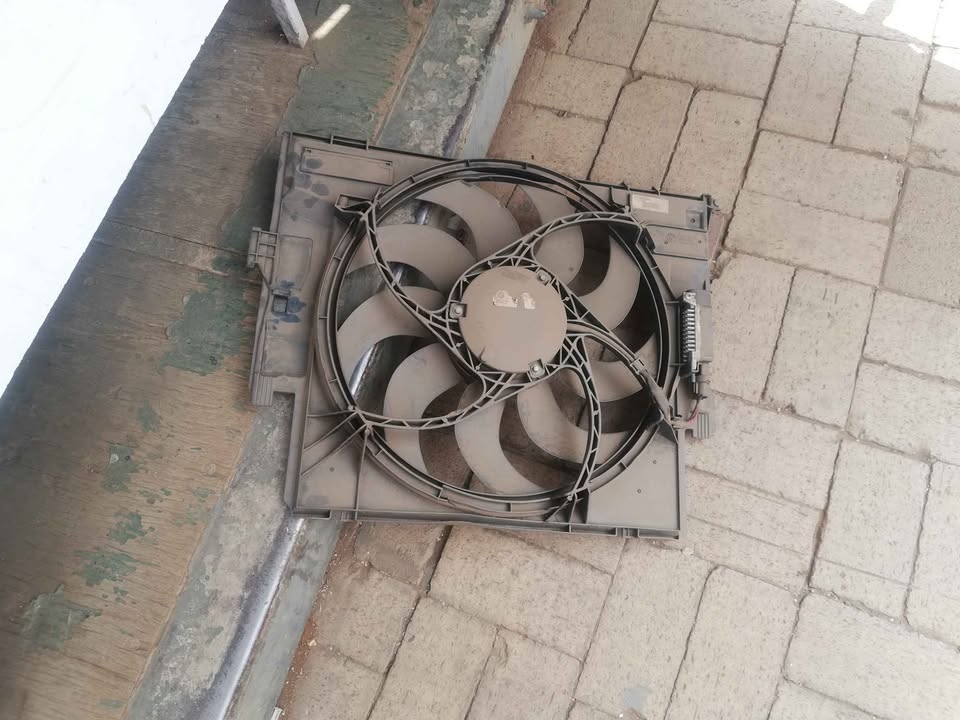 BMW f30 radiator fan - Private Seller BMW f30 radiator fan - Private Seller