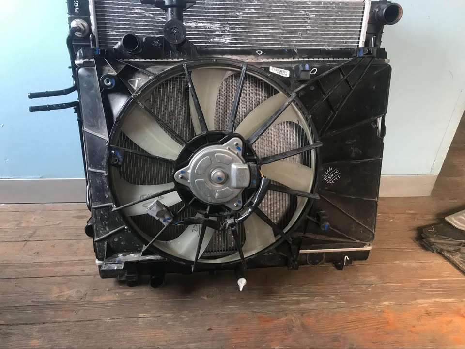 2023 Toyota starlet / Suzuki Baleno Radiator and fan available for sale - Private Seller 2023 Toyota starlet / Suzuki Baleno Radiator and fan available for sale - Private Seller