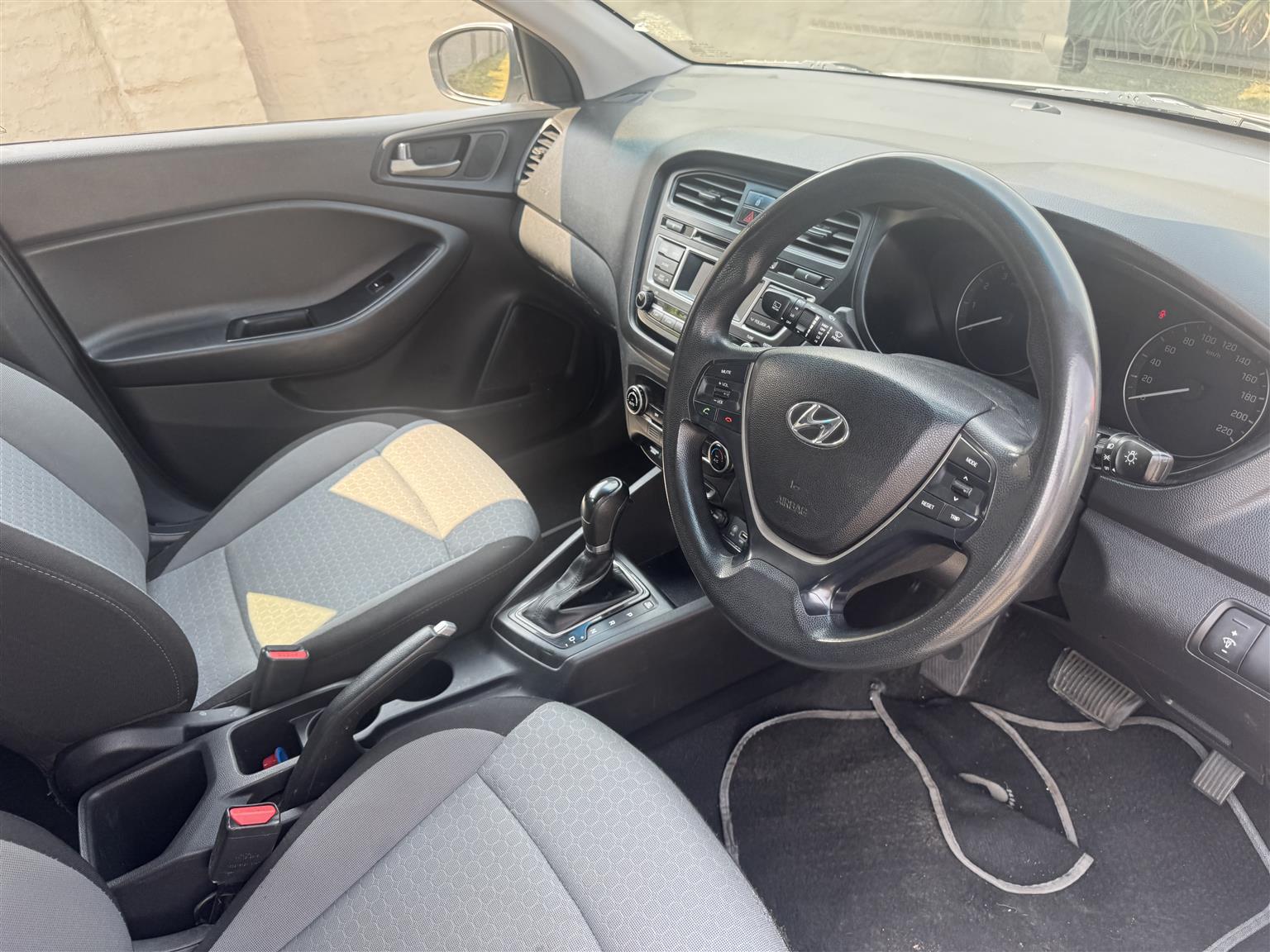 Used 2017 Hyundai i20 1.4 Fluid auto - Private Seller