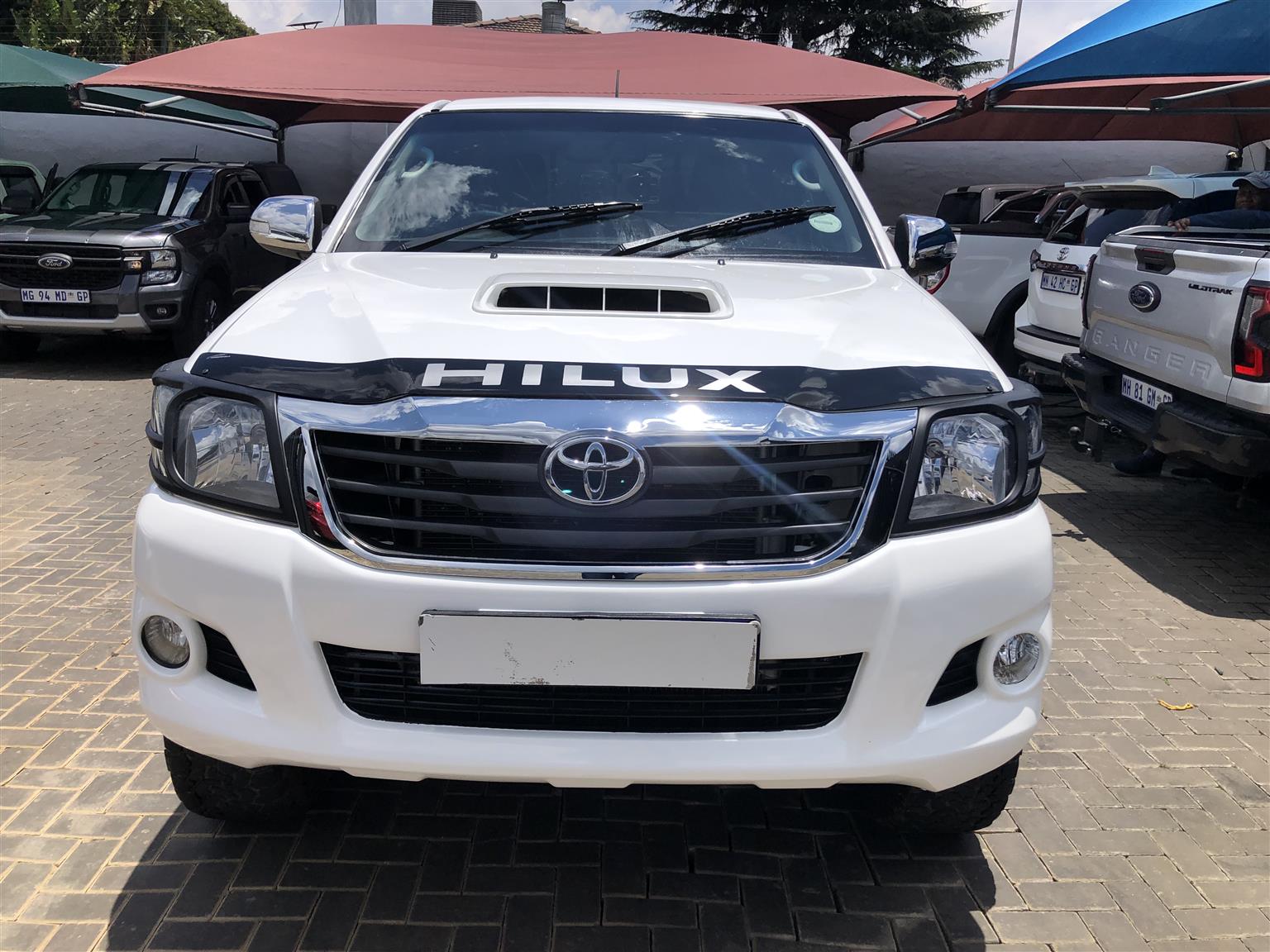 Used 2016 Toyota Hilux 3.0D-4D Xtra cab Raider Legend 45 - Private Seller Used 2016 Toyota Hilux 3.0D-4D Xtra cab Raider Legend 45 - Private Seller