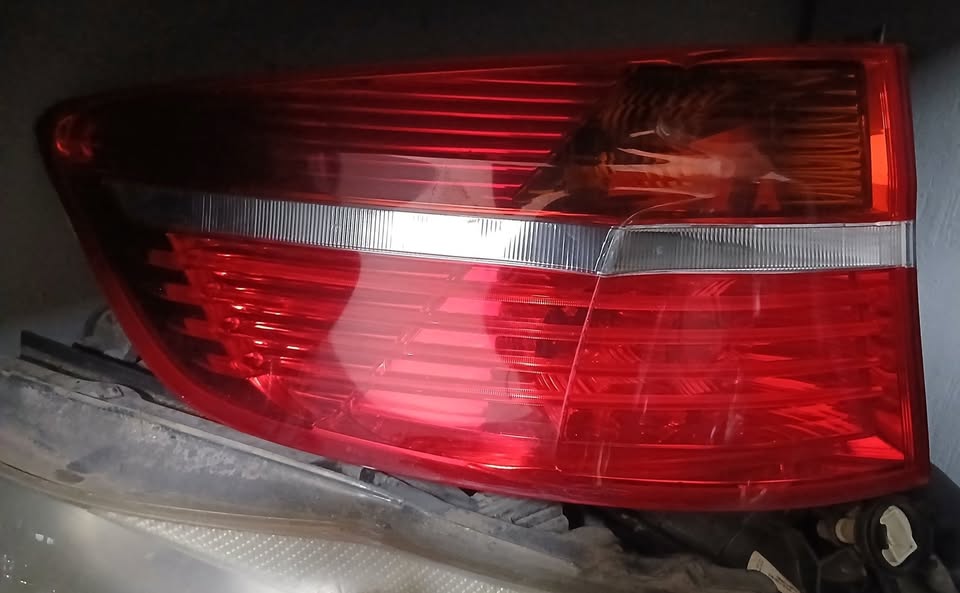 Bmw x6 outter taillamps pair - Private Seller Bmw x6 outter taillamps pair - Private Seller
