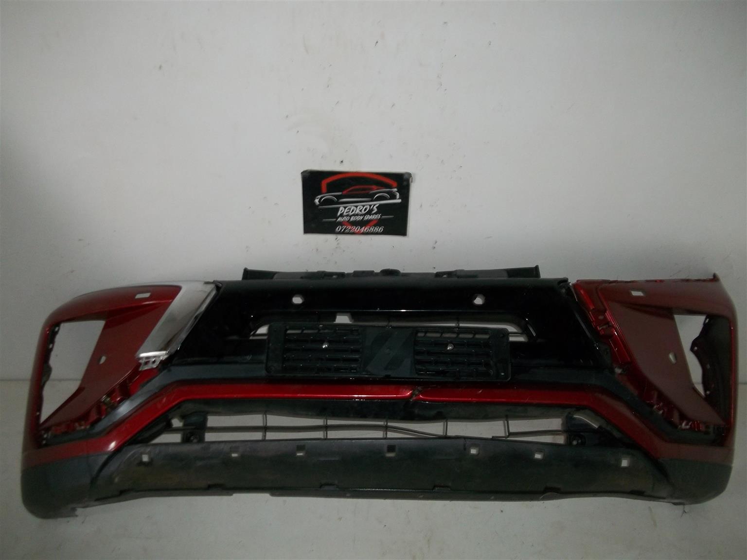Mitsubishi Eclipse Cross '18 front bumper - Private Seller