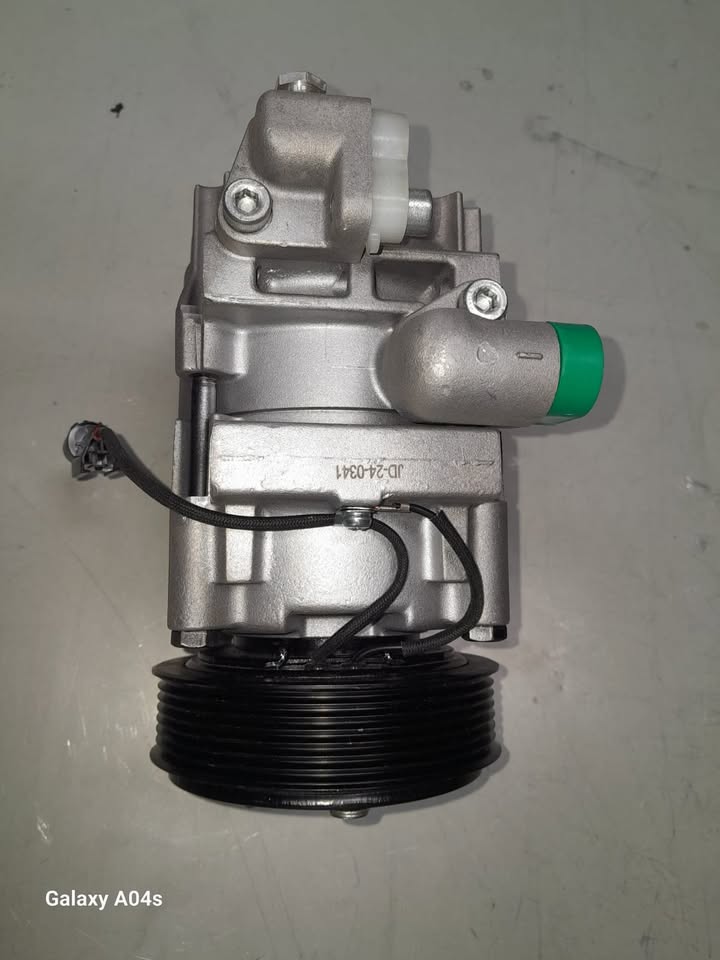 HYUNDAI H1 2.4L AIRCON PUMP FOR SALE - Private Seller HYUNDAI H1 2.4L AIRCON PUMP FOR SALE - Private Seller