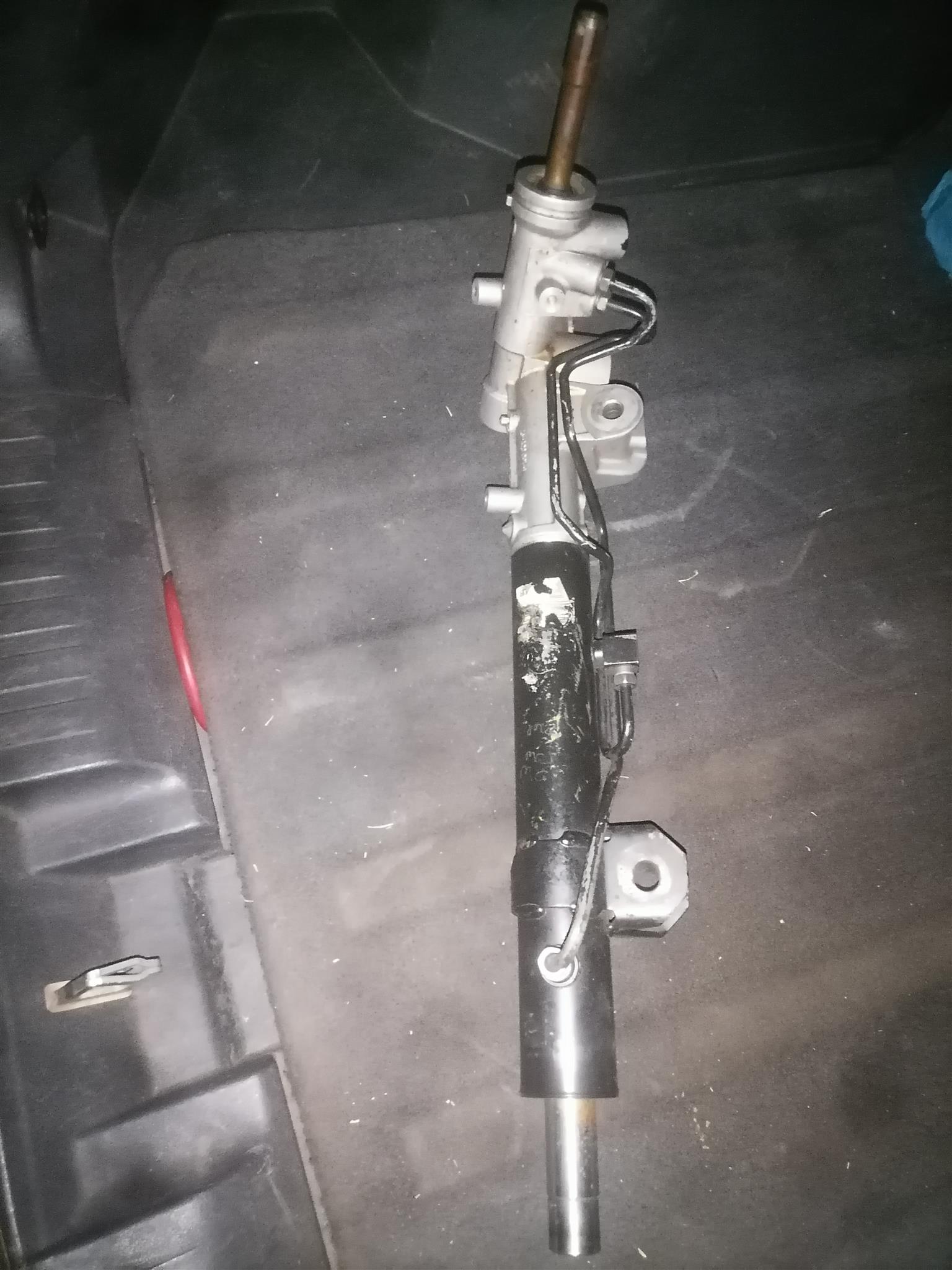 Dodge caliber steering rack - Private Seller Dodge caliber steering rack - Private Seller