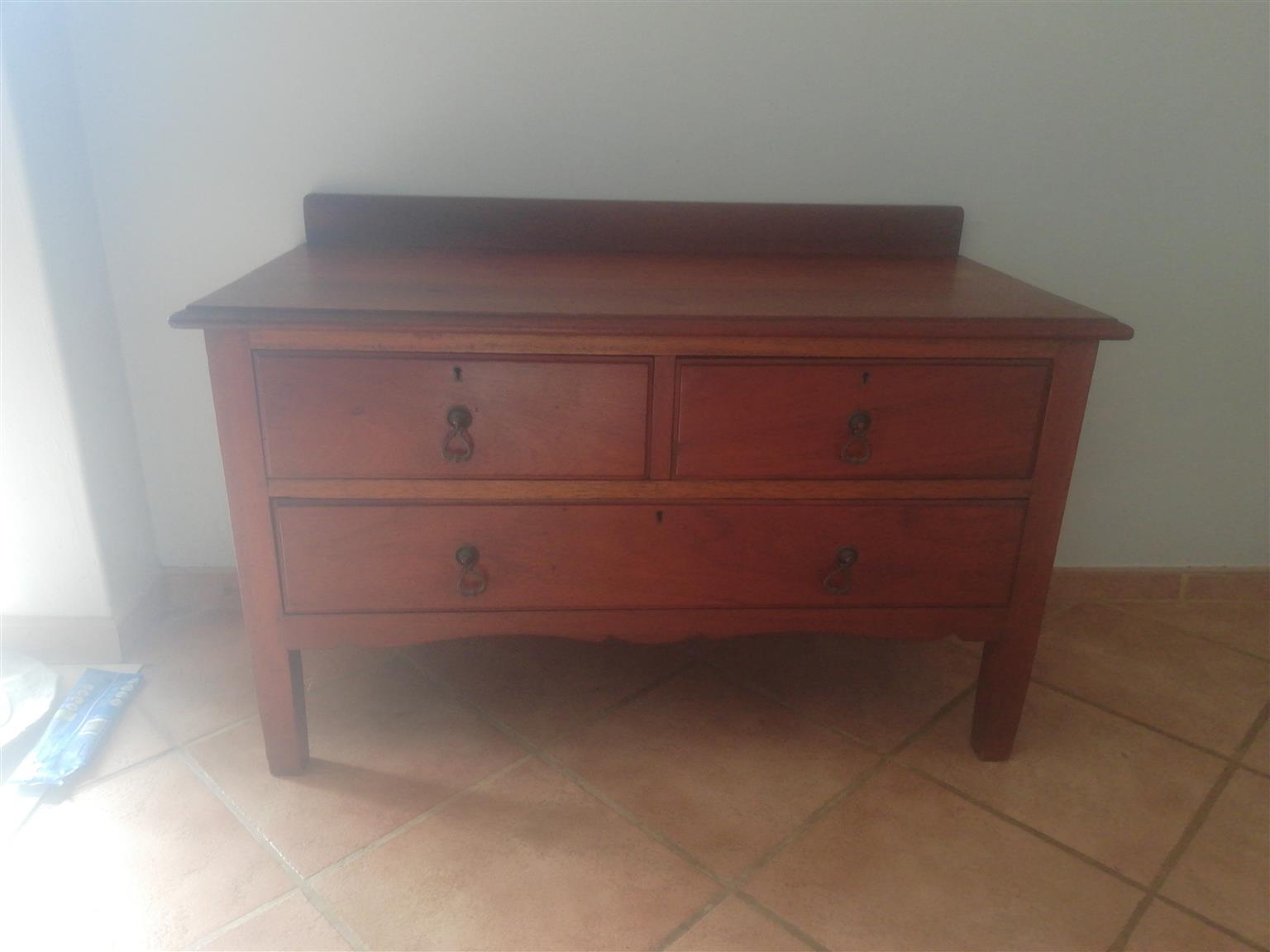3 drawer chest (Rosewood) for sale 3 drawer chest (Rosewood) for sale