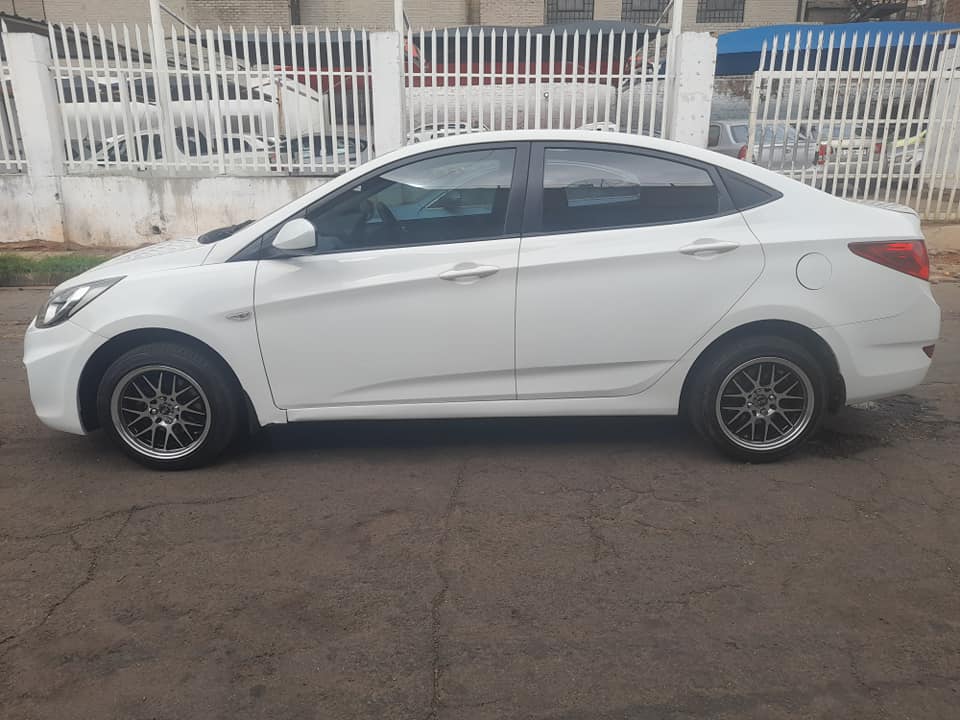 2013 Hyundai Accent 1.6 Fluid 98000km Available Contact Leon on