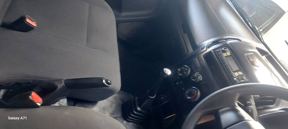 Isuzu Kb Series KB250 Single Cab Manual Diesel