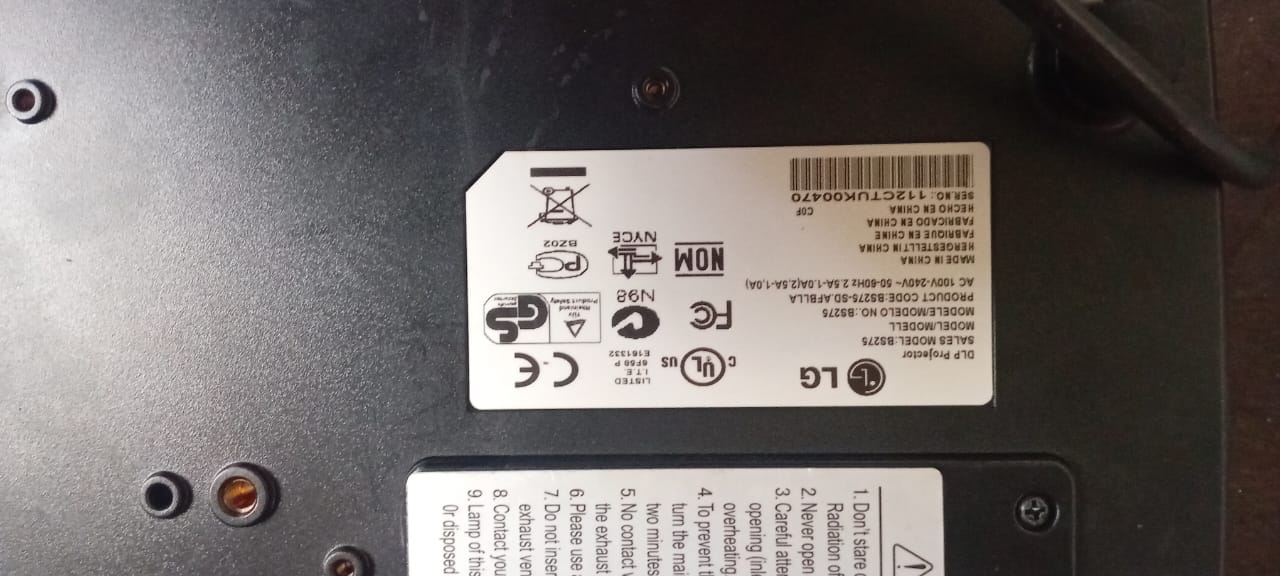 LG BS275 Projector