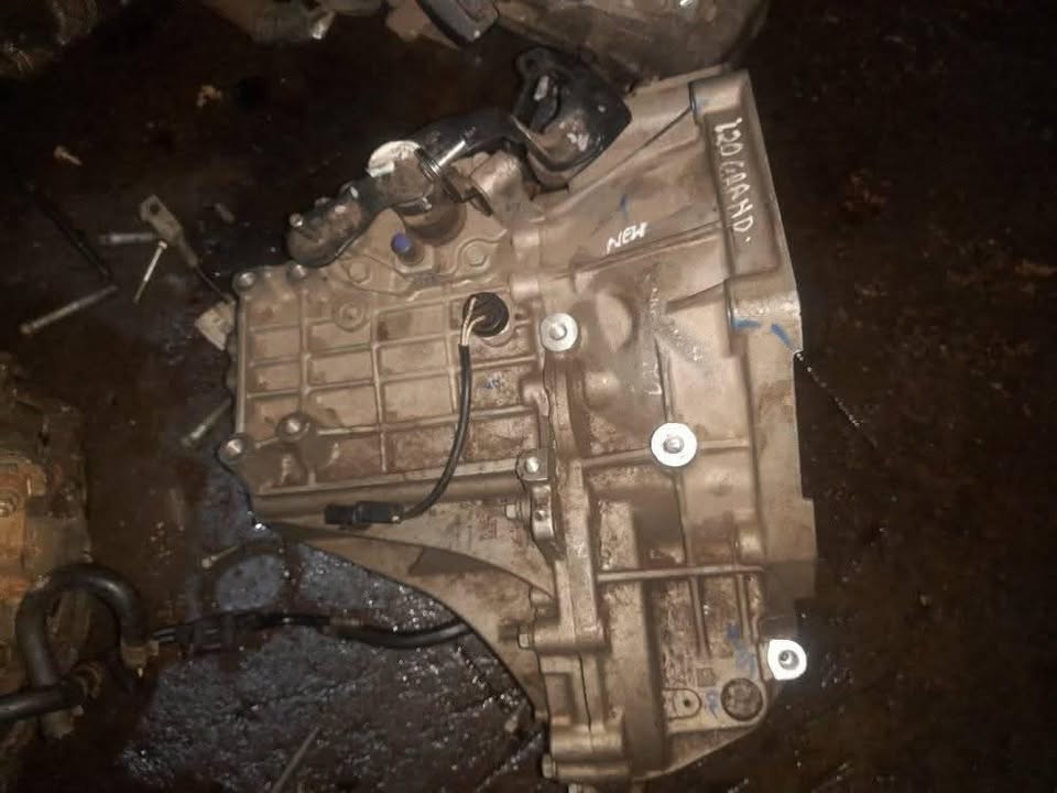 HYUNDAI i10 1.2 Gearbox available - Private Seller