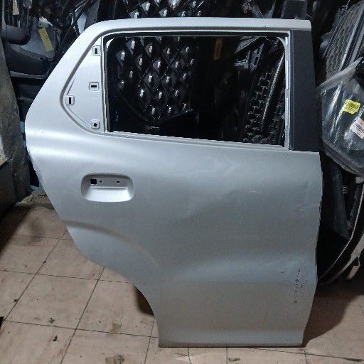 Suzuki s persso door - Private Seller Suzuki s persso door - Private Seller