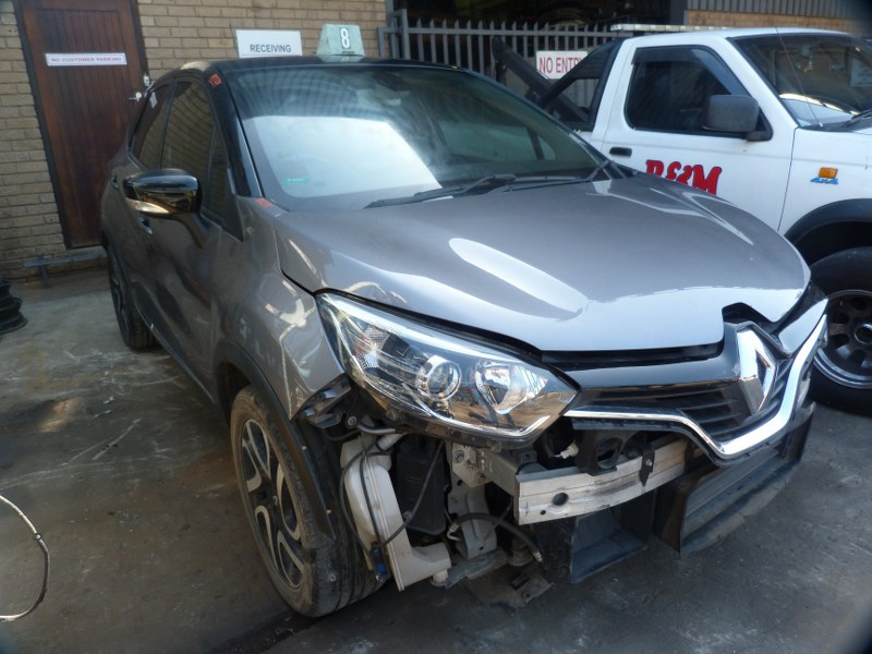 Renault Captur 1.2T Dynamique AT Metallic Grey - 2015 STRIPPING FOR SPARES. - Private Seller Renault Captur 1.2T Dynamique AT Metallic Grey - 2015 STRIPPING FOR SPARES. - Private Seller
