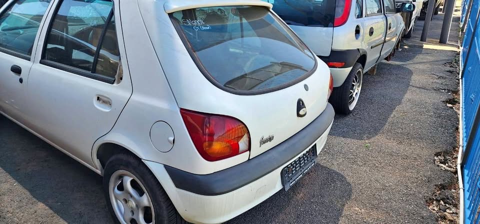 Ford fiesta striping for spares - Private Seller Ford fiesta striping for spares - Private Seller