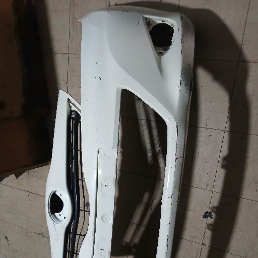 Toyota yaris bumper - Private Seller Toyota yaris bumper - Private Seller