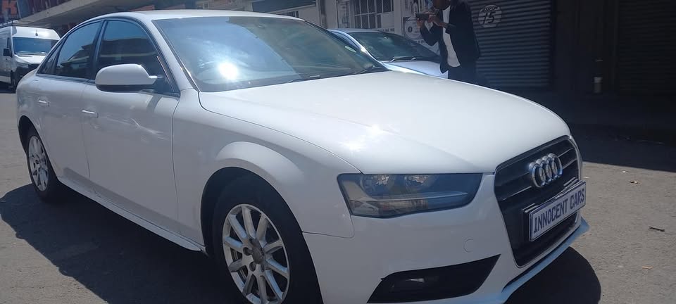 2015 AUDI A4 2.0TDI AUTOMATIC TRANSMISSION, WHITE COLOUR, 89000KM, PRICE R110,000