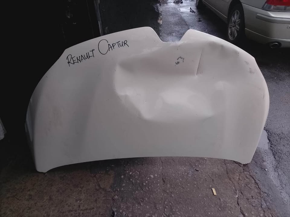 Renault Capture Bonnet - Private Seller