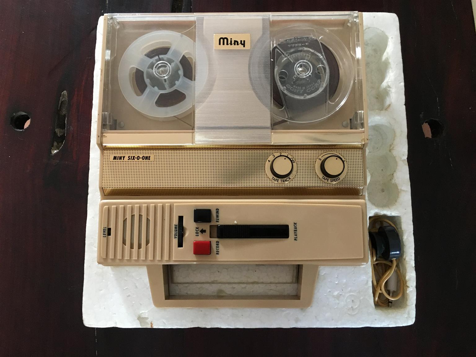 Mini reel tape recorder (60,s) perfect condition
